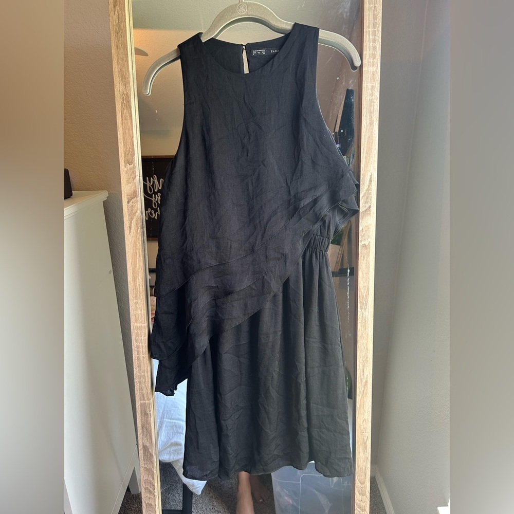 Zara Basic | Black Ruffle Asymmetrical Dress With Cinched Waist Size Small